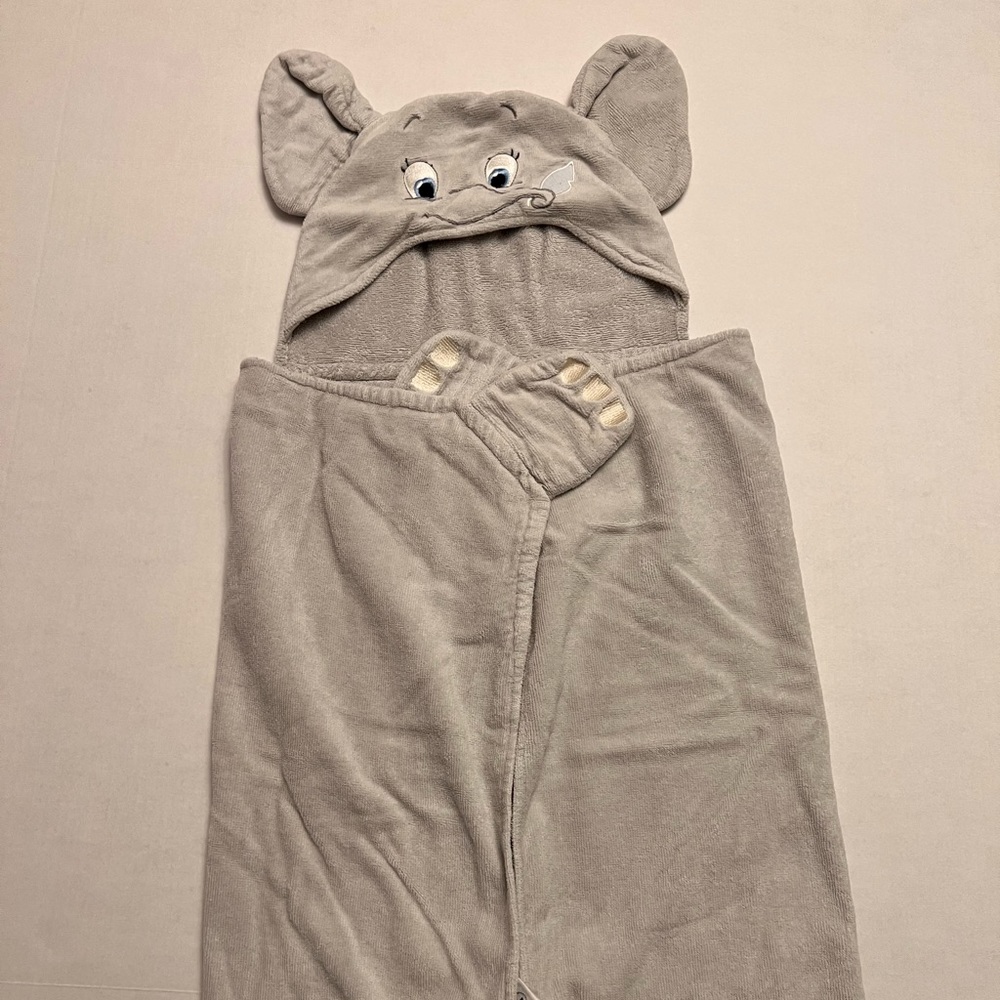 Disney Dumbo bath robe and bath towel.